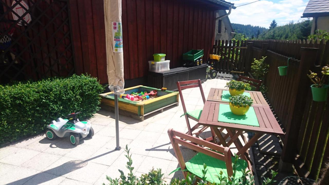 Ferienwohnung Mit Garten Und Spielplatz Klingenthal Kültér fotó